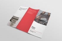 Trifold Agency Travel Brochure Template  Screenshot 4